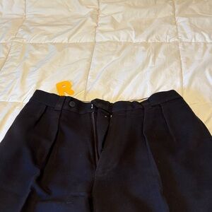 Perry Ellis Men's Black Pleated Dress Trousers